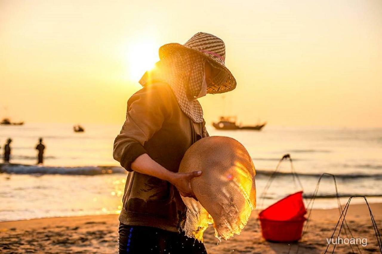 Celina & Da Nang