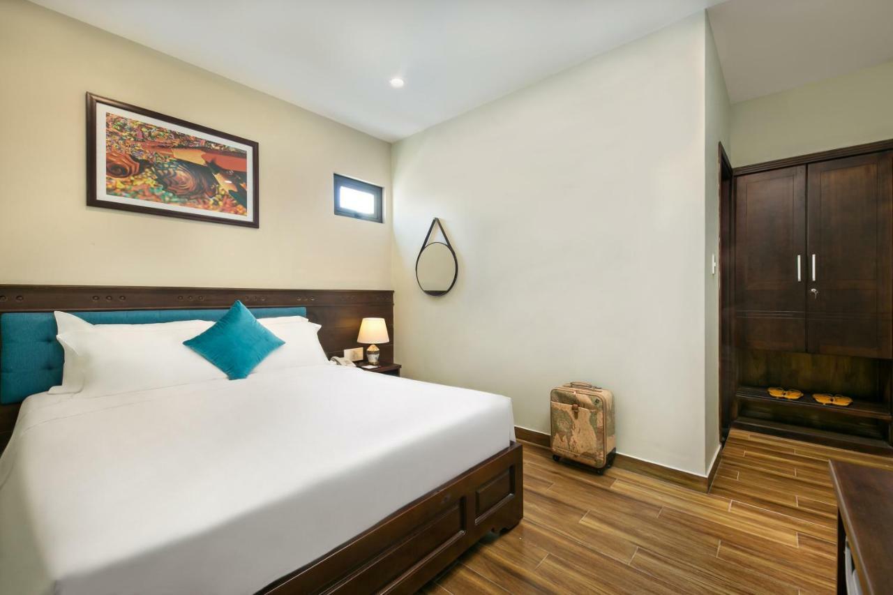 Khách Sạn&căn Hộ Celina 4*