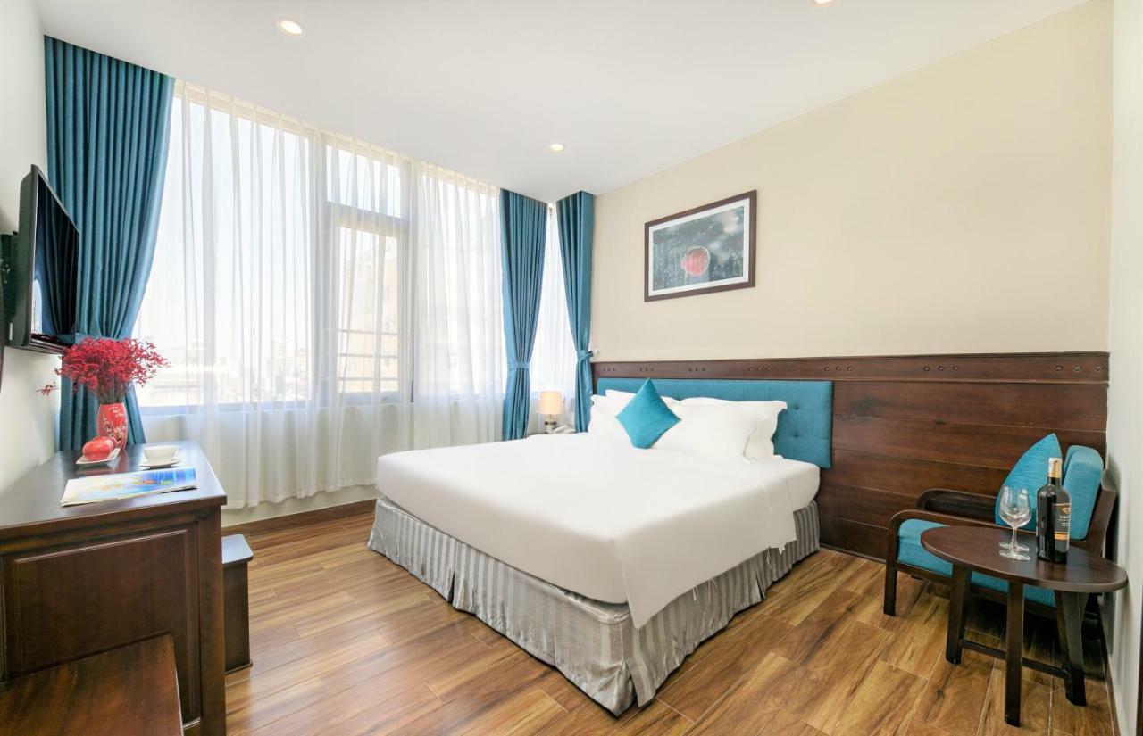 Hotel Celina & Da Nang