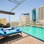 Celina Hotel & Apartment